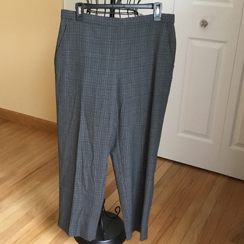 Sag Harbor stretch petite dress pants